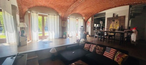 6 غرف نوم منزل في Santena, Italy رقم 373596 6