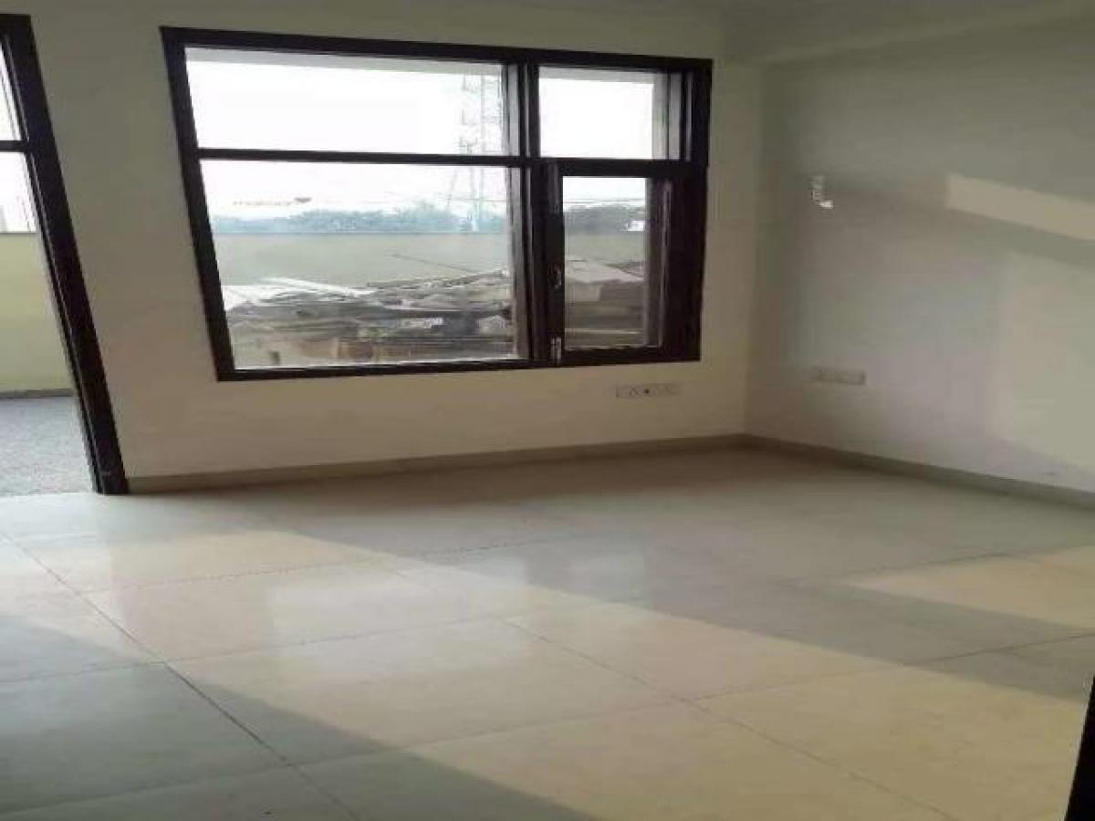 3 bedrooms House in Gurgaon, India No. 42833