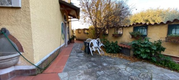 4غرفة فيلا في Massa, Italy رقم 114647 23