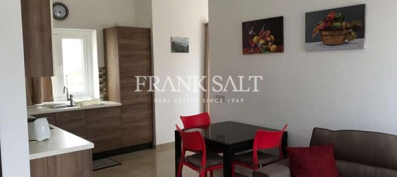 1 chambre Penthouse à Victoria, Malta No. 5658 3