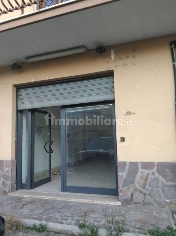 Коммерческая недвижимость с 1 комнатой в Фонто Нуова, Италия № 371249