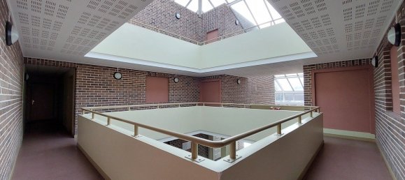 Квартира с 3 спальнями в Монтаржи, Франция № 78510 6