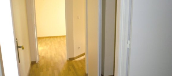 Квартира с 3 спальнями в Монтаржи, Франция № 78510 11