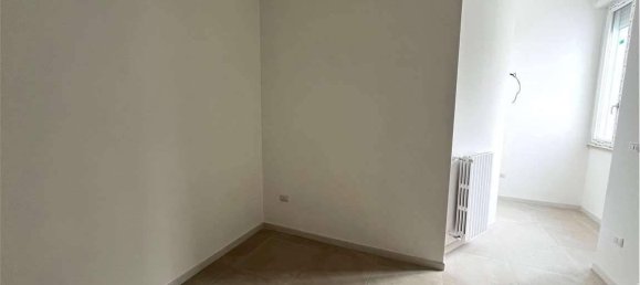 Apartamento de 3 habitaciónes en Brindisi, Italy No. 172869 8