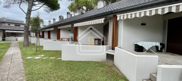 3 rooms Apartment in San Michele al Tagliamento, Italy No. 297119 4