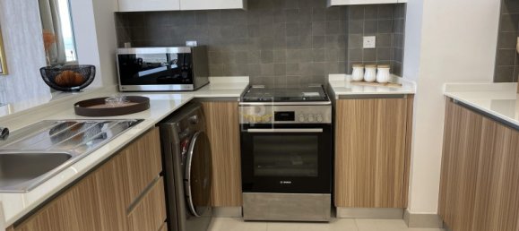 2 bedrooms Apartment in Sharjah, UAE No. 10428 3