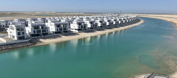 2 bedrooms Apartment in Sharjah, UAE No. 10428 2