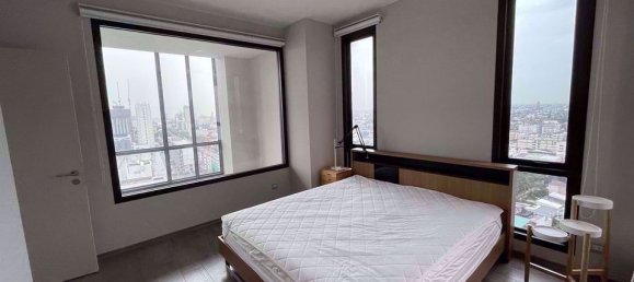 2 bedrooms Duplex in Chatuchak, Thailand No. 4765 8