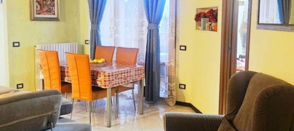 4 rooms Duplex in Reggio Emilia, Italy No. 299455 3