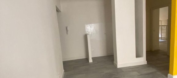 Квартира с 3 комнатами в Парма, Италия № 228858 6