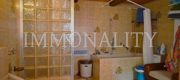 Дом с 9 комнатами в Хамельн-Пирмонт, Германия № 340580 28