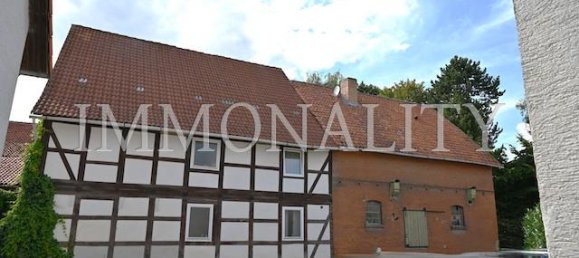 Дом с 9 комнатами в Хамельн-Пирмонт, Германия № 340580 6