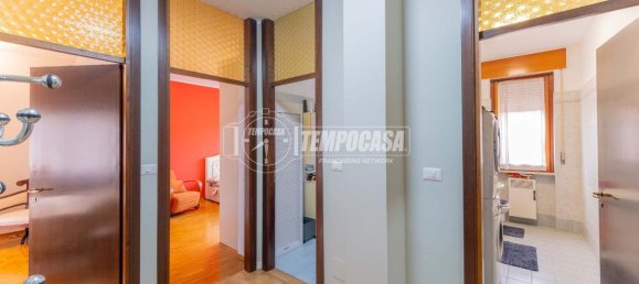 4 rooms Apartment in Cinisello Balsamo, Italy No. 70023 21