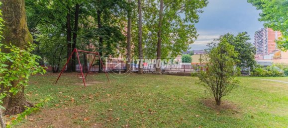 4 rooms Apartment in Cinisello Balsamo, Italy No. 70023 39