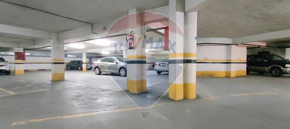 938m² Commercial property in Aveiro, Portugal No. 144017 6