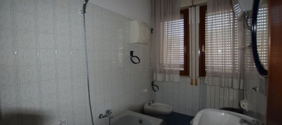 Квартира с 5 комнатами в Кали, Италия № 88598 16