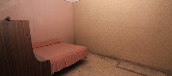 4-Zimmer Haus in Lentini, Italy, Nr. 73011 6