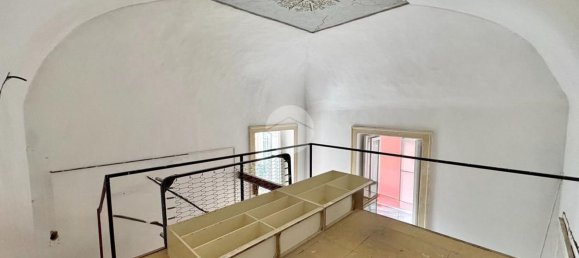 4 bedrooms Apartment in Naples, Italy No. 359249 18