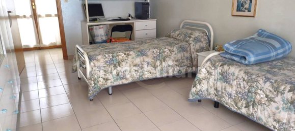 2 Schlafzimmer Wohnung in Aci Catena, Italy, Nr. 53976 8