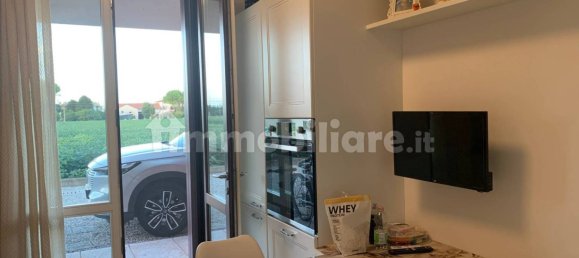 3 bedrooms House in Pianiga, Italy No. 358584 8