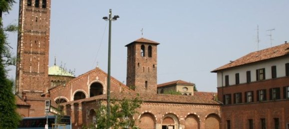 13m² Garage in Milan, Italy No. 381403 2