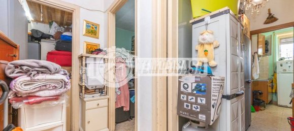 2 rooms Apartment in Rome, Italy No. 270354 9