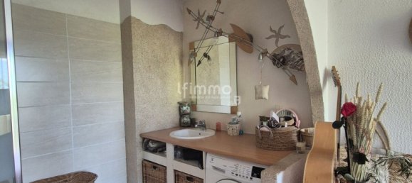 1 bedroom Apartment in Marseille, France No. 298436 10