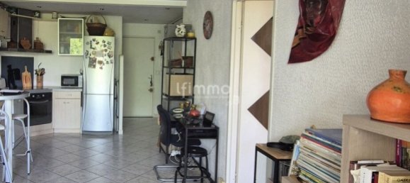 1 bedroom Apartment in Marseille, France No. 298436 7