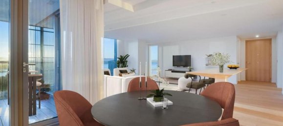 3 bedrooms Condo in British Columbia, Canada No. 181 4