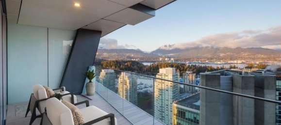 3 bedrooms Condo in British Columbia, Canada No. 181 6