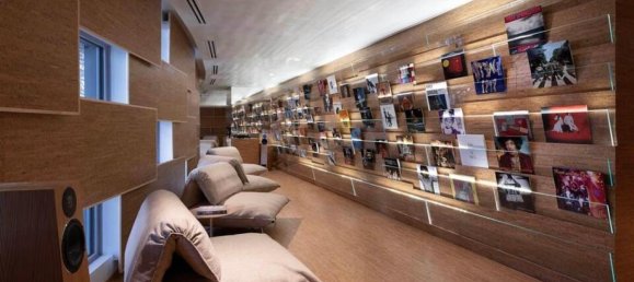 3 bedrooms Condo in British Columbia, Canada No. 181 8