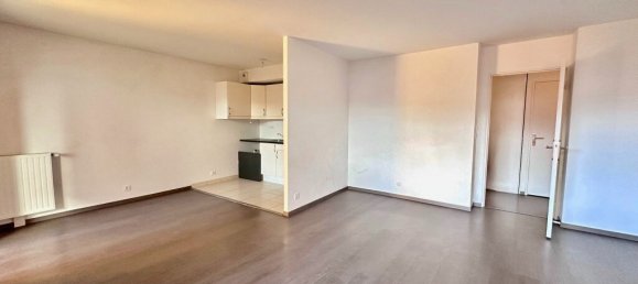 2 bedrooms Apartment in Rennes, France No. 359077 3