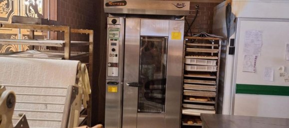 267m² Commercial property in Ravenna, Italy No. 372070 10