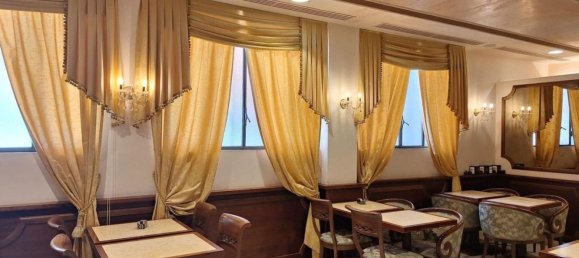 267m² Commercial property in Ravenna, Italy No. 372070 16