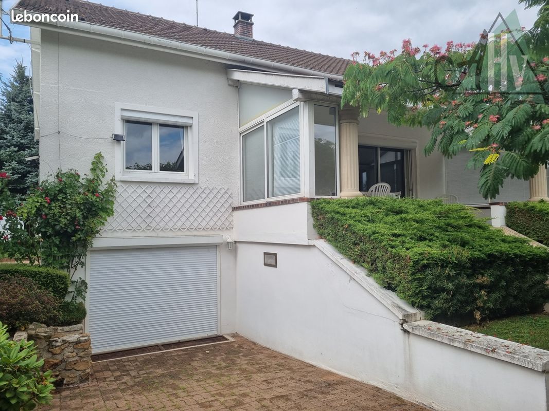 3 bedrooms House in Nogent-sur-Seine, France No. 90833