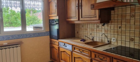 3 bedrooms House in Nogent-sur-Seine, France No. 90833 8