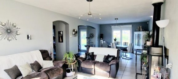 5 bedrooms House in Longuyon, France No. 242918 2
