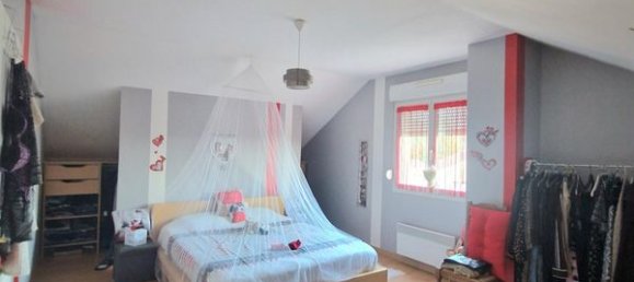 5 bedrooms House in Longuyon, France No. 242918 10