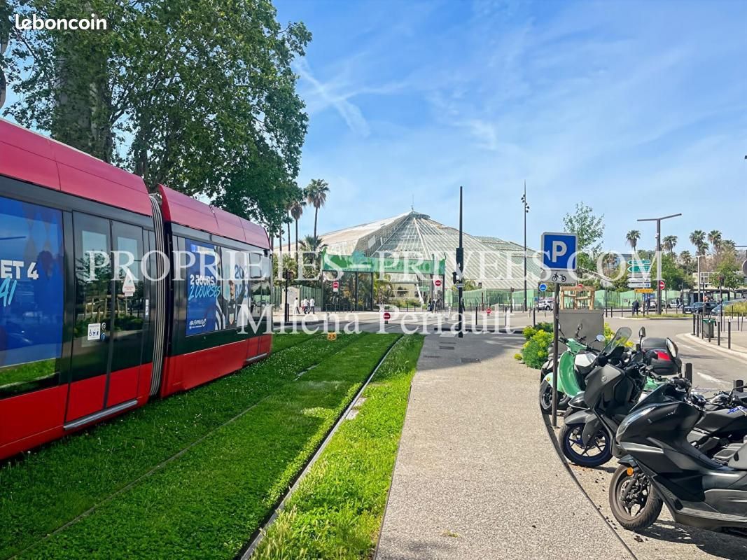 2 bedrooms Apartment in Nice, France No. 339836