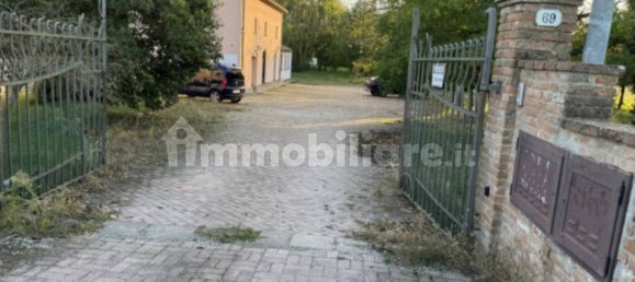 5-salle Maison à Ferrara, Italy No. 301347 2