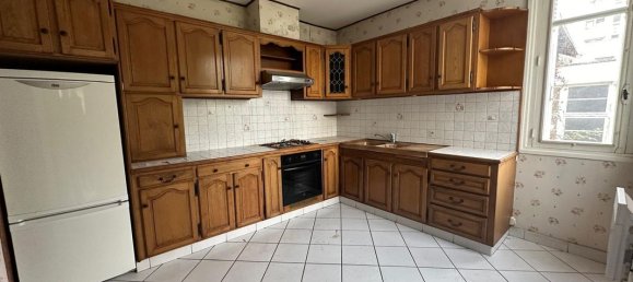 Дом с 4 спальнями в Тур, Франция № 233702 10