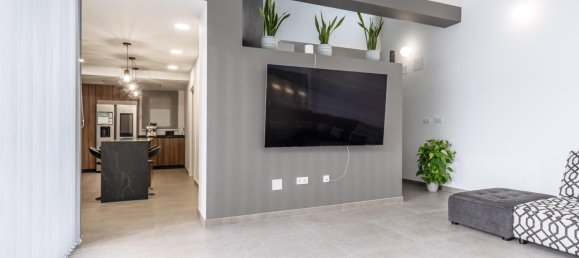 3 bedrooms House in Granada, Spain No. 177526 12