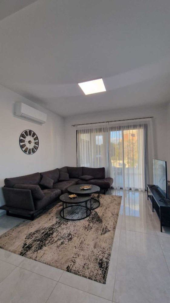 Квартира с 3 спальнями в Мутайяка, Кипр № 14042