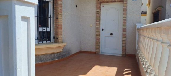 Casa de 3 dormitorios en Los Montesinos, Spain No. 182952 3