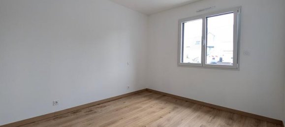 Casa de 4 dormitorios en Carentoir, France No. 360783 12