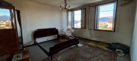 6 rooms House in Loria, Italy No. 3141 25