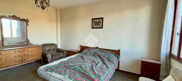 6 rooms House in Loria, Italy No. 3141 11