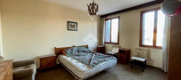 6 rooms House in Loria, Italy No. 3141 10