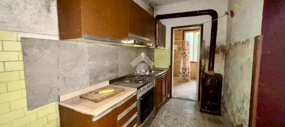 6 rooms House in Loria, Italy No. 3141 6