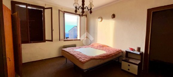 6 rooms House in Loria, Italy No. 3141 14